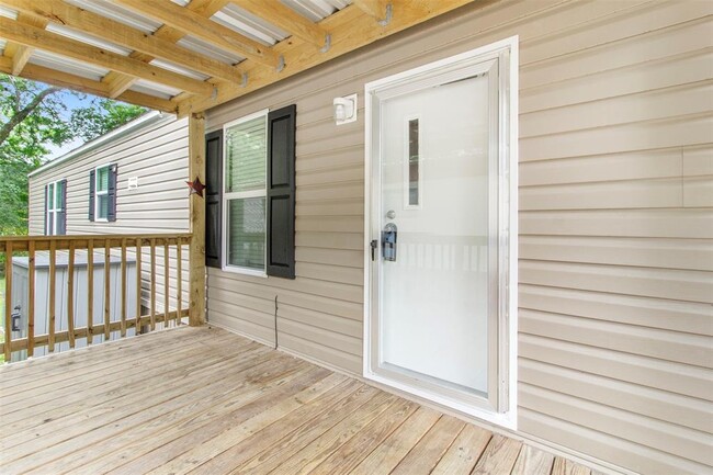 Building Photo - 14247 E Ravine Run