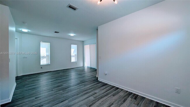 Building Photo - 2151 NE 37th Terrace
