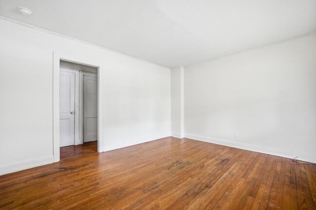 Building Photo - 212 Armistead