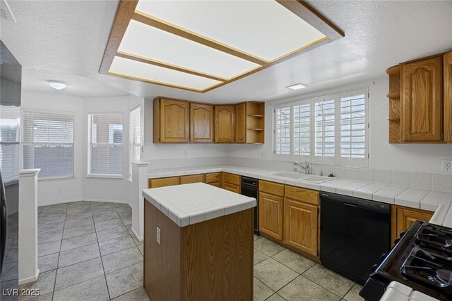 Building Photo - 294 Belair View Ct