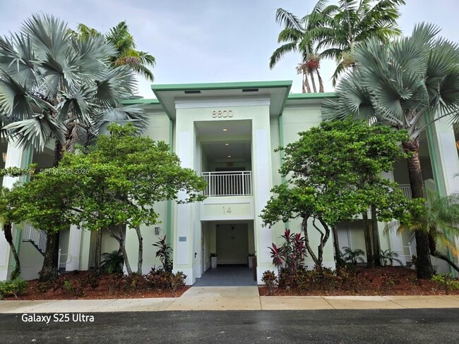 Building Photo - 5300 NW 87th Ave