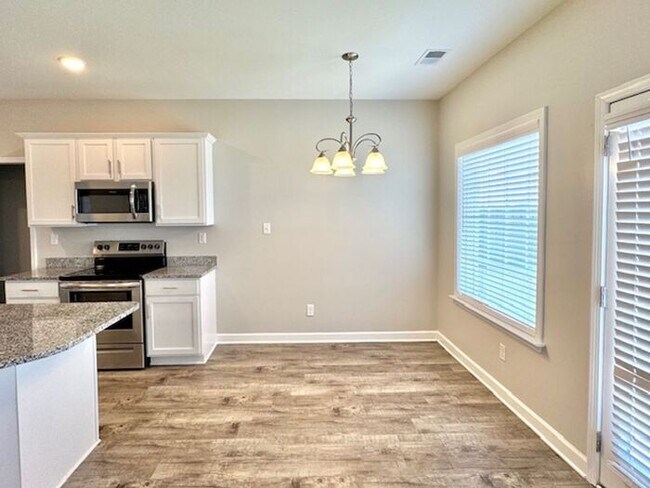 Building Photo - Great 4 BR home in Walls, MS now available