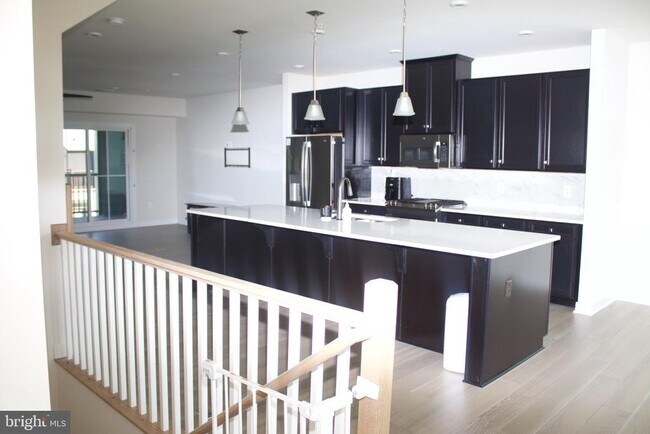 Building Photo - 1697 Dunnington Pl