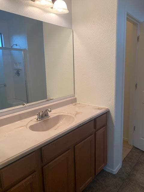 Building Photo - For Rent