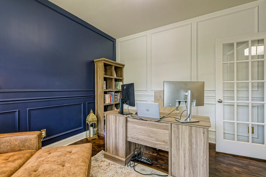 Building Photo - 1608 Cascade Falls Ln