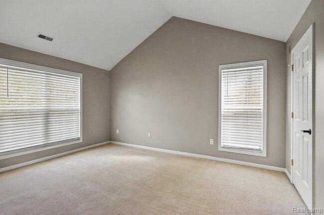 Building Photo - 28266 Carlton Way Dr