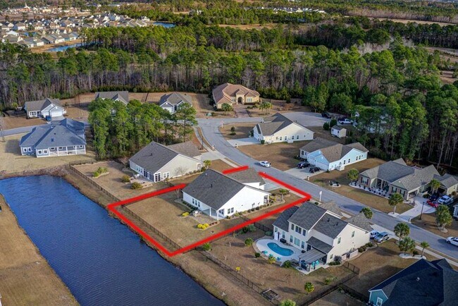 Building Photo - 1208 Ficus Dr