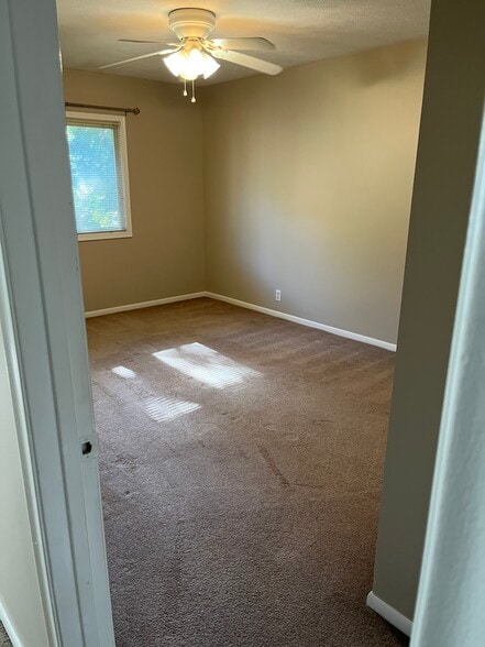 Building Photo - 12063 Burdette Cir