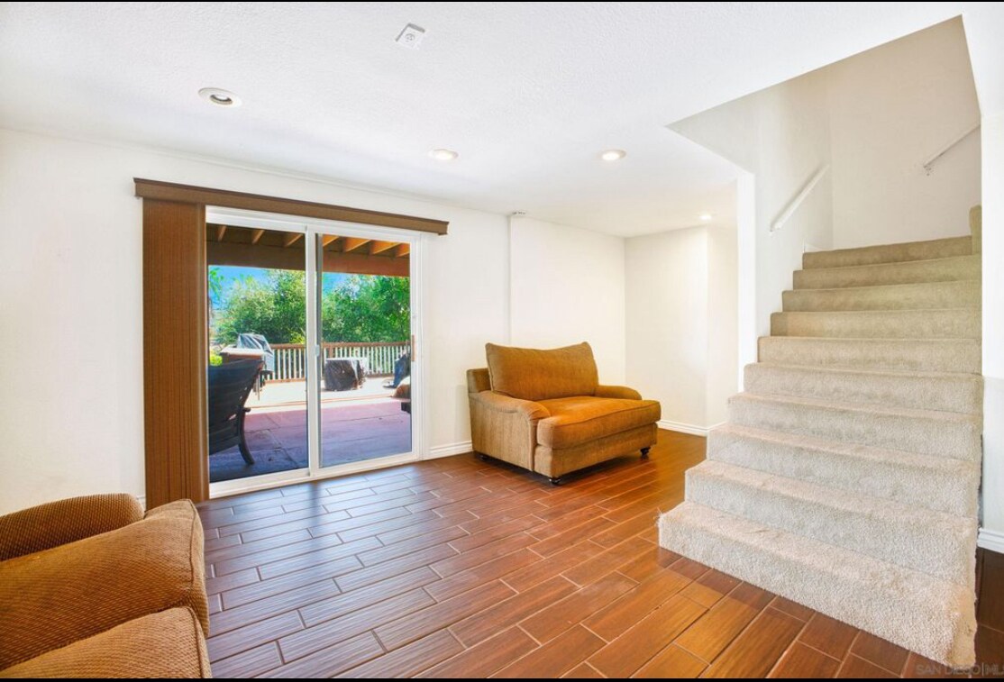 Building Photo - 15408 Vista Vicente Dr