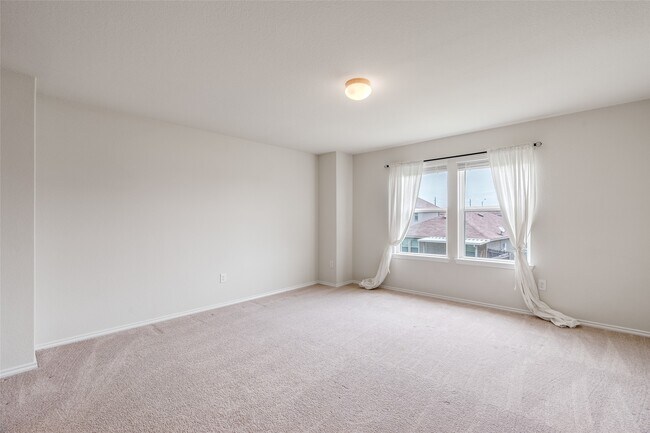 Building Photo - 5722 Basin Ranch Ln