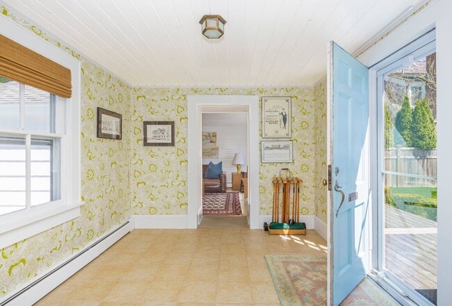 Building Photo - 109 Toylsome Ln