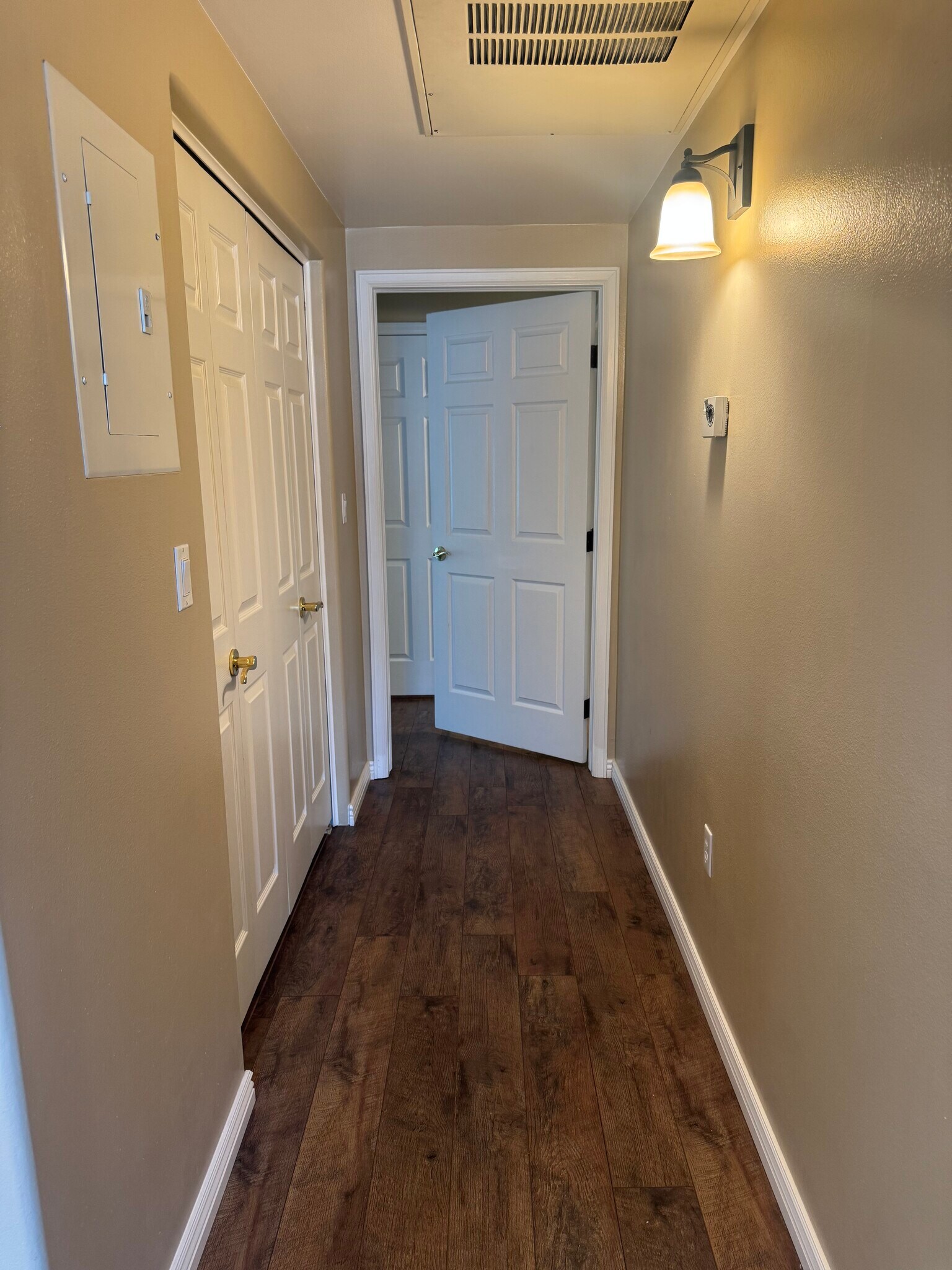 Building Photo - 8438 Thunder Ridge Way