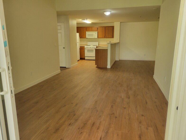 Building Photo - 44734 Adam Ln