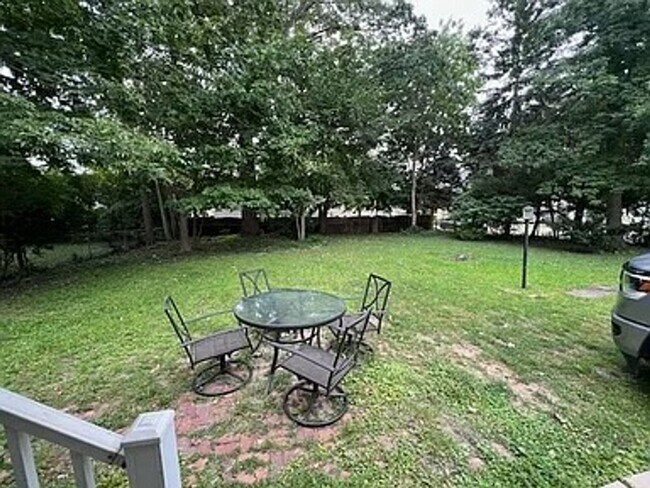 Building Photo - Fully Remodeled 3-Bedroom Home in Dearborn Heights — Great Location, Ready for You