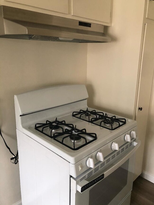 Building Photo - 3760 Jasmine Ave