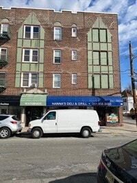 Building Photo - 27 W 1st St