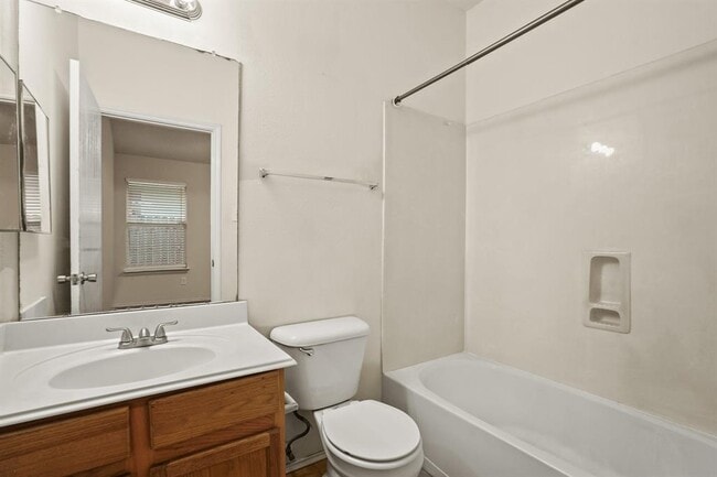 Building Photo - 11331 Canyon Shore Dr