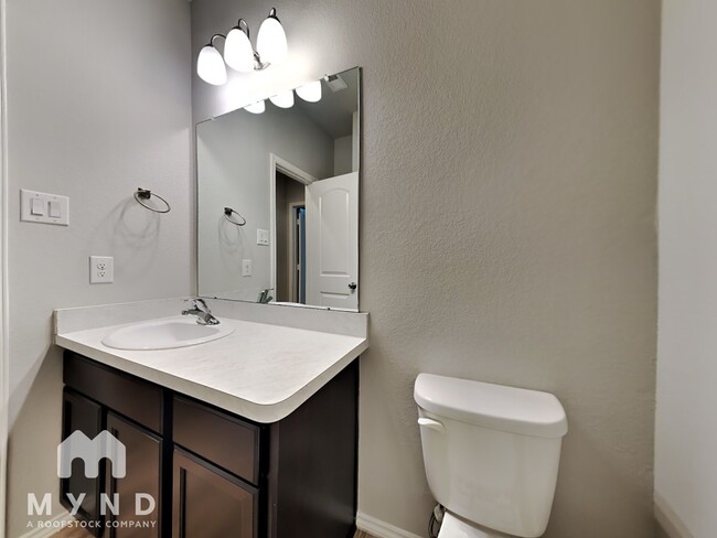 Building Photo - 18060 Atwood Mill Dr