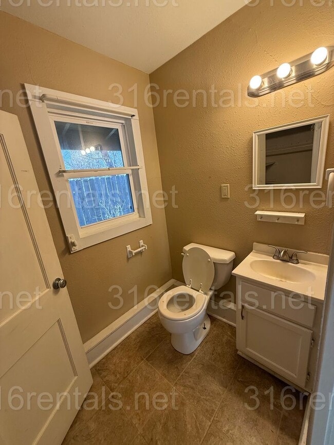 Building Photo - 1435-1439 South Pattie Street