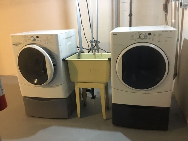 Building Photo - WONDERFUL WILLAMETTE