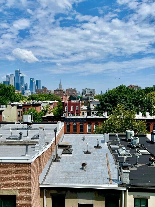Building Photo - 257-261 12th St