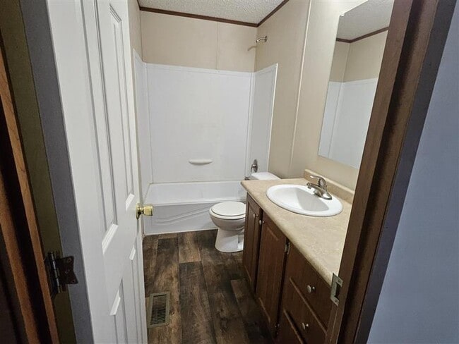 Building Photo - 308 Bay Port Cir