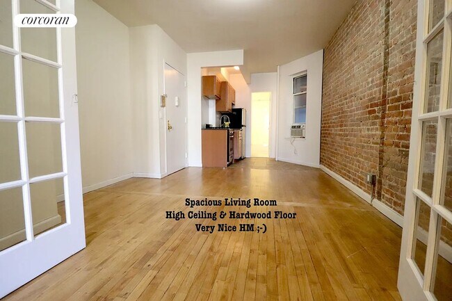 Building Photo - 535 E 87th St
