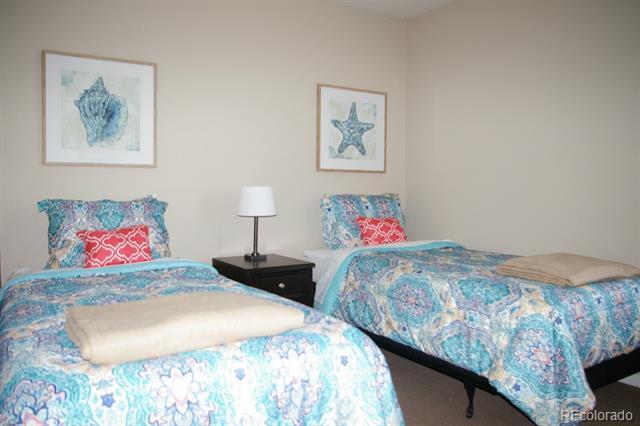 Building Photo - 2811 Summer Day Ave