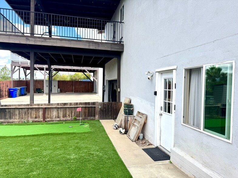 Building Photo - 7438 Orien Ave