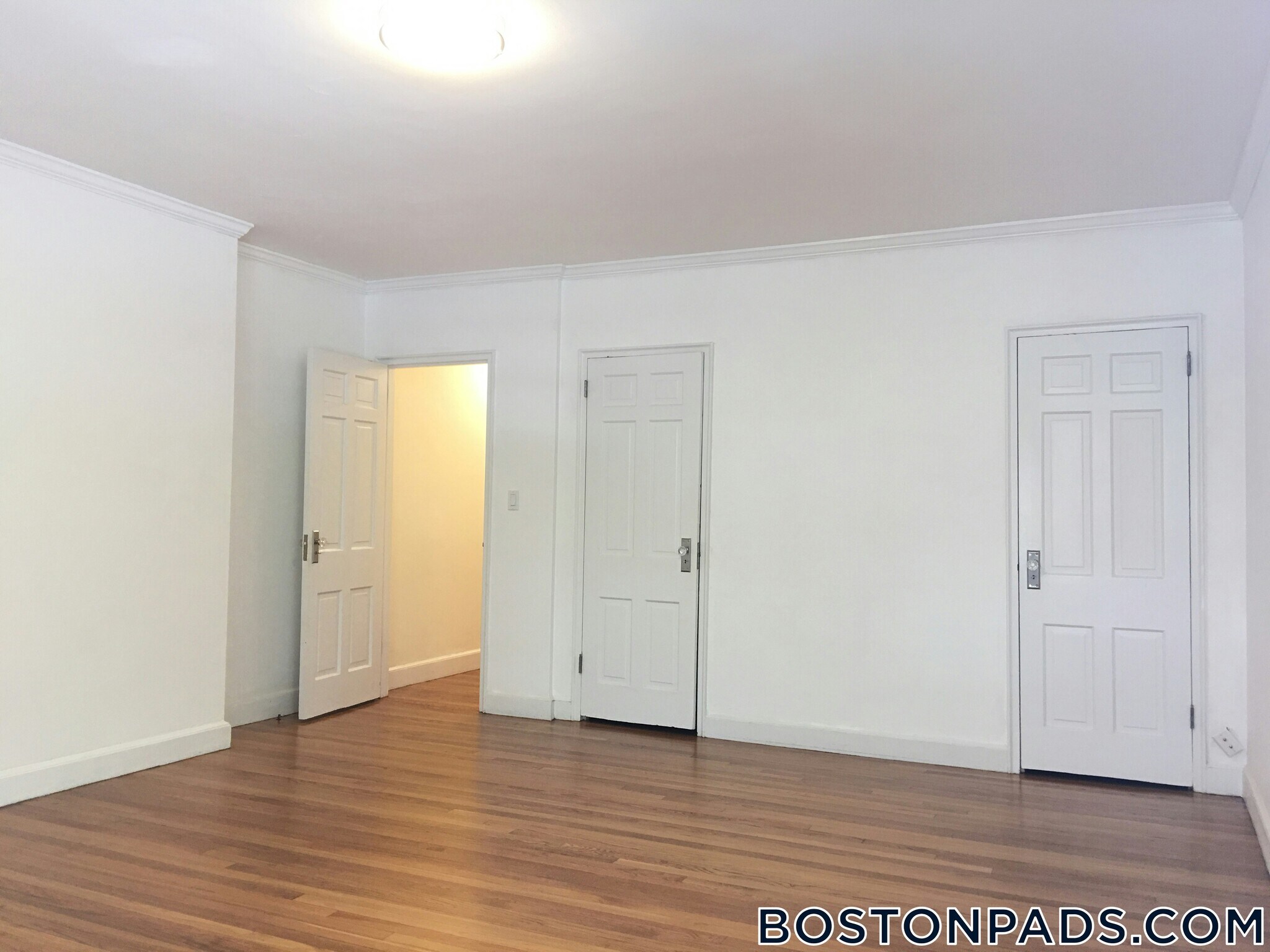 Building Photo - 337 Tappan St