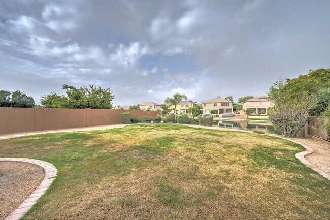 Building Photo - 3720 S Heath Way