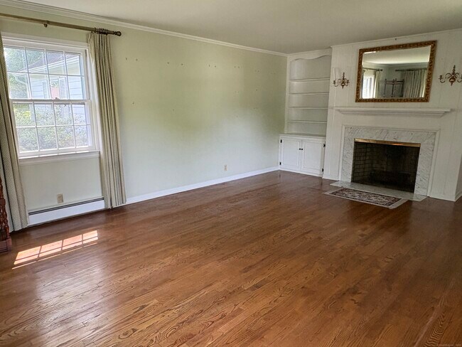 Building Photo - 35 Marwick Manor