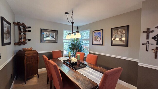 Building Photo - Beautiful 4 Bedroom 3.5 Bath Home - Longmont!