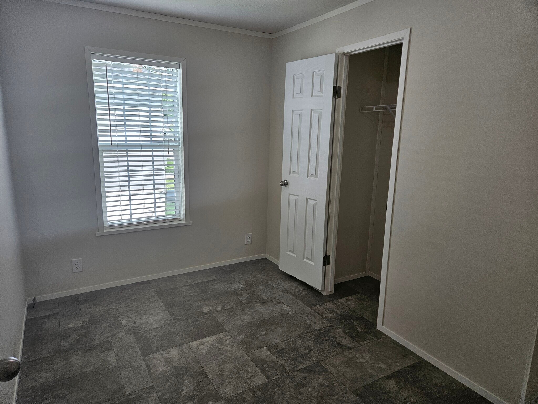Building Photo - 11789 Cascade Cir