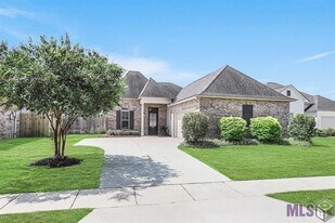 Building Photo - 39307 Copperwood Ave
