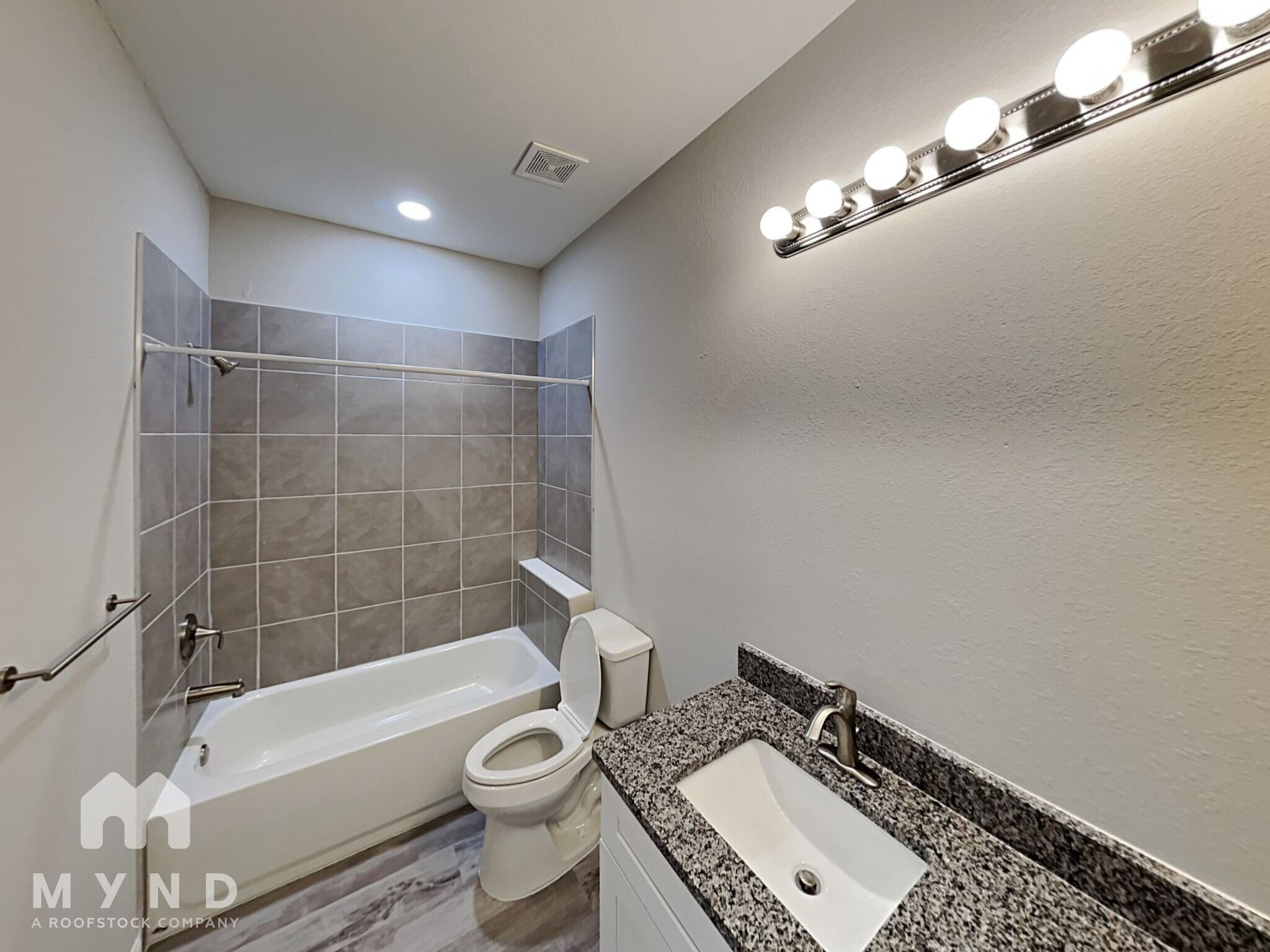 Building Photo - 4619 E Forlano Cir