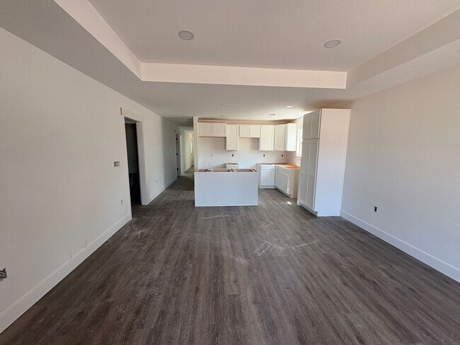 Building Photo - 1617 Green Valley Cir