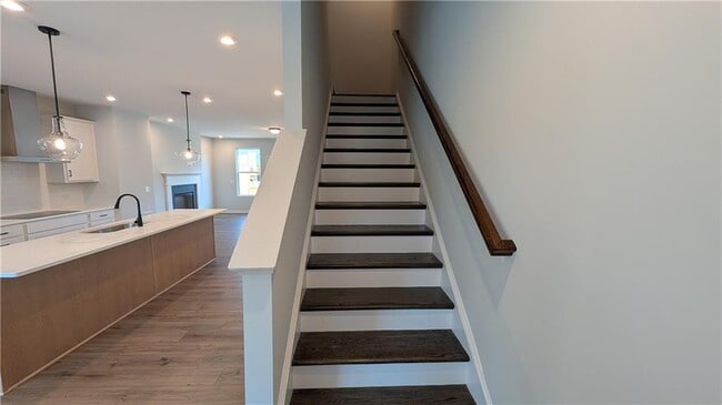 Building Photo - 3053 Beacon Bend Xing