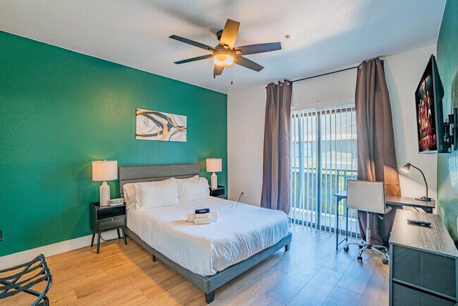 Building Photo - 6610 N 93rd Ave