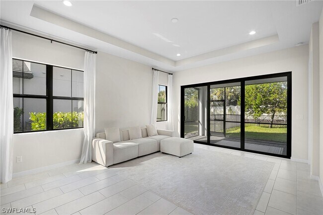 Building Photo - 14720 Kingfisher Lp