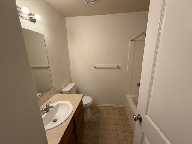 Building Photo - 4937 E Portside Ct