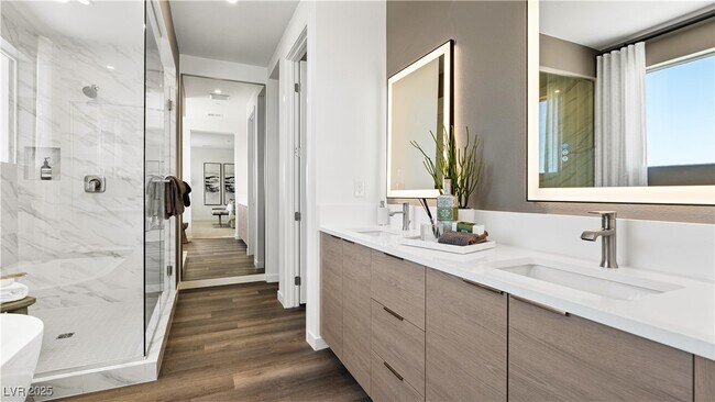 Building Photo - 5178 Meraki Ave