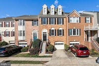 Building Photo - 2024 Gallows Tree Ct