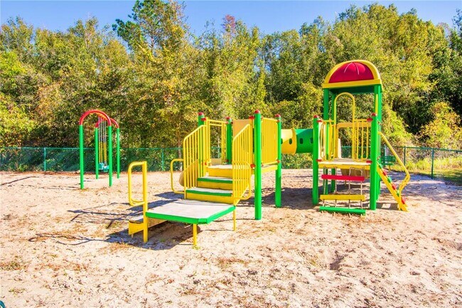 Building Photo - 10467 Villa View Cir