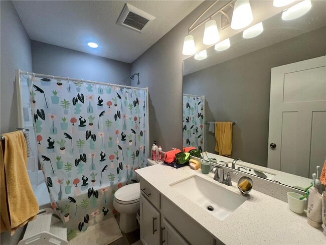 Building Photo - 7262 Zircon Ct N