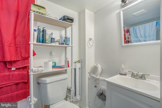 Building Photo - 3012 N Calvert St