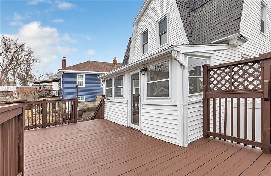 Building Photo - 41 Spring St