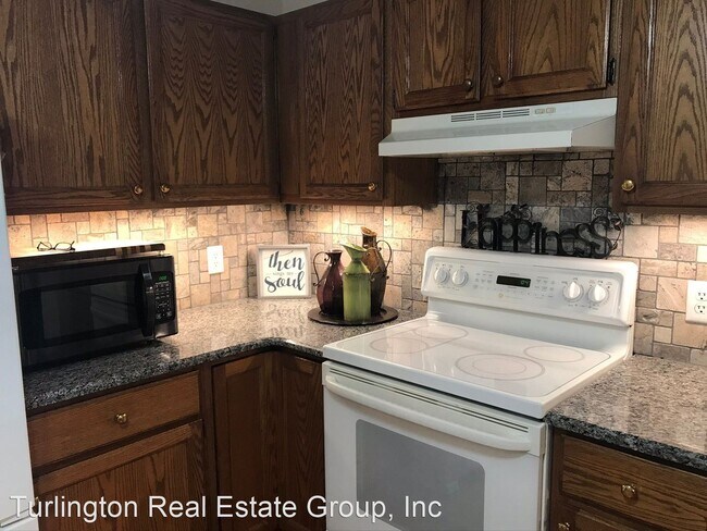 Building Photo - 3 br, 2 bath House - 165 Devin Drive