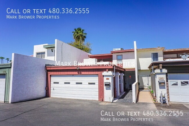 Building Photo - 3131 S Fairfield Dr