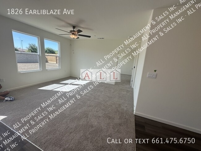 Building Photo - 1826 Earliblaze Ave